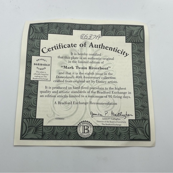 Disney Bradford Exchange Mark Twain Riverboat Disneyland Collector Plate - Picture 6 of 6